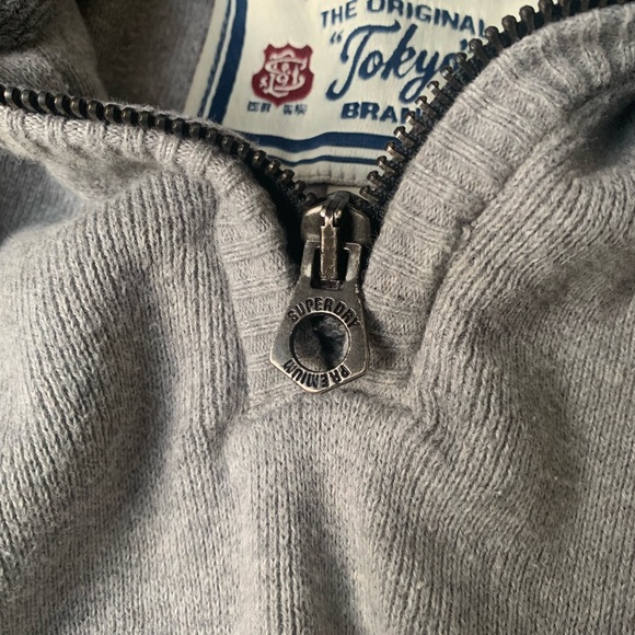 Stand up collar, a great sweater NWT - Picture 6 of 6